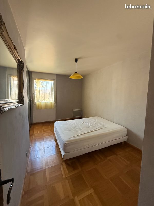 Appartement à louer, 87m², Etaux