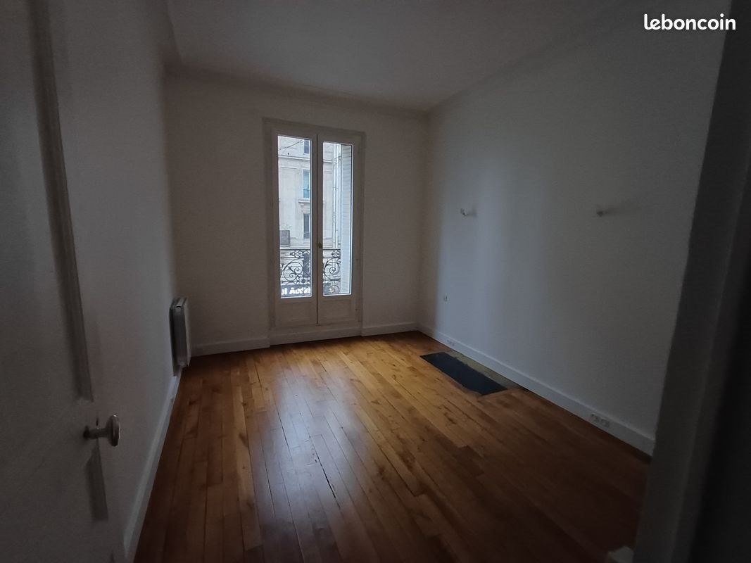 Appartement à louer, 45m², Paris 20ème