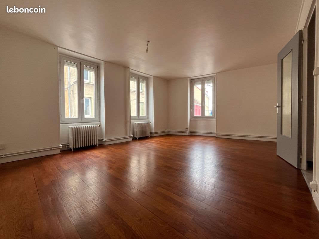 Appartement à louer, 96m², Montceau-les-Mines
