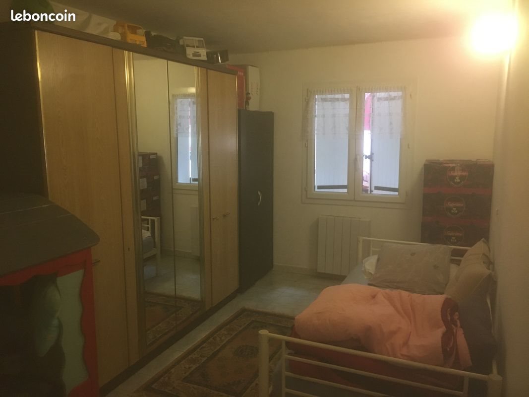 Appartement à louer, 70m², Saint-Gilles