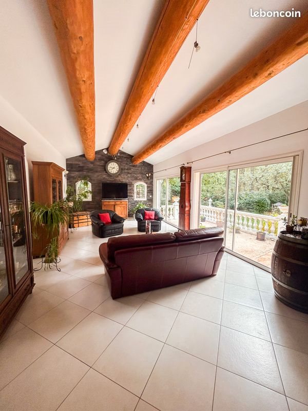 Maison à vendre, 176m², Nans-les-Pins