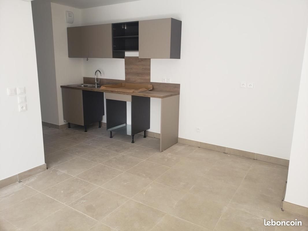 Appartement à louer, 58m², Aimargues