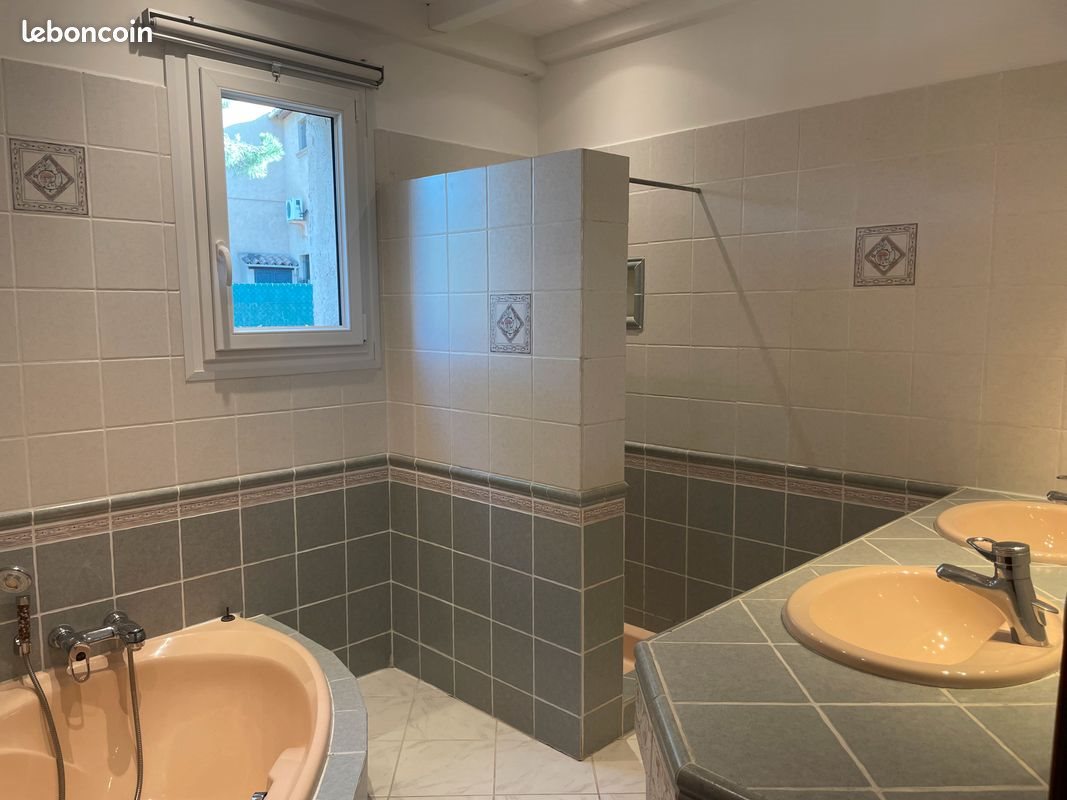 Maison à louer, 100m², Fréjus