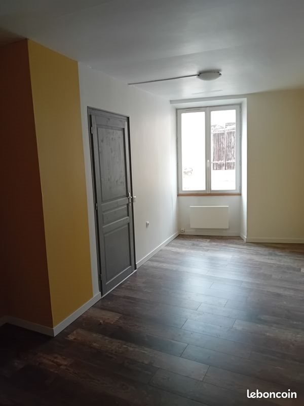 Appartement à louer, 48m², Confolens