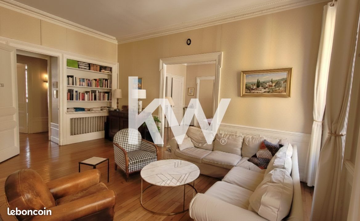 Appartement à vendre, 190m², Saint-Etienne