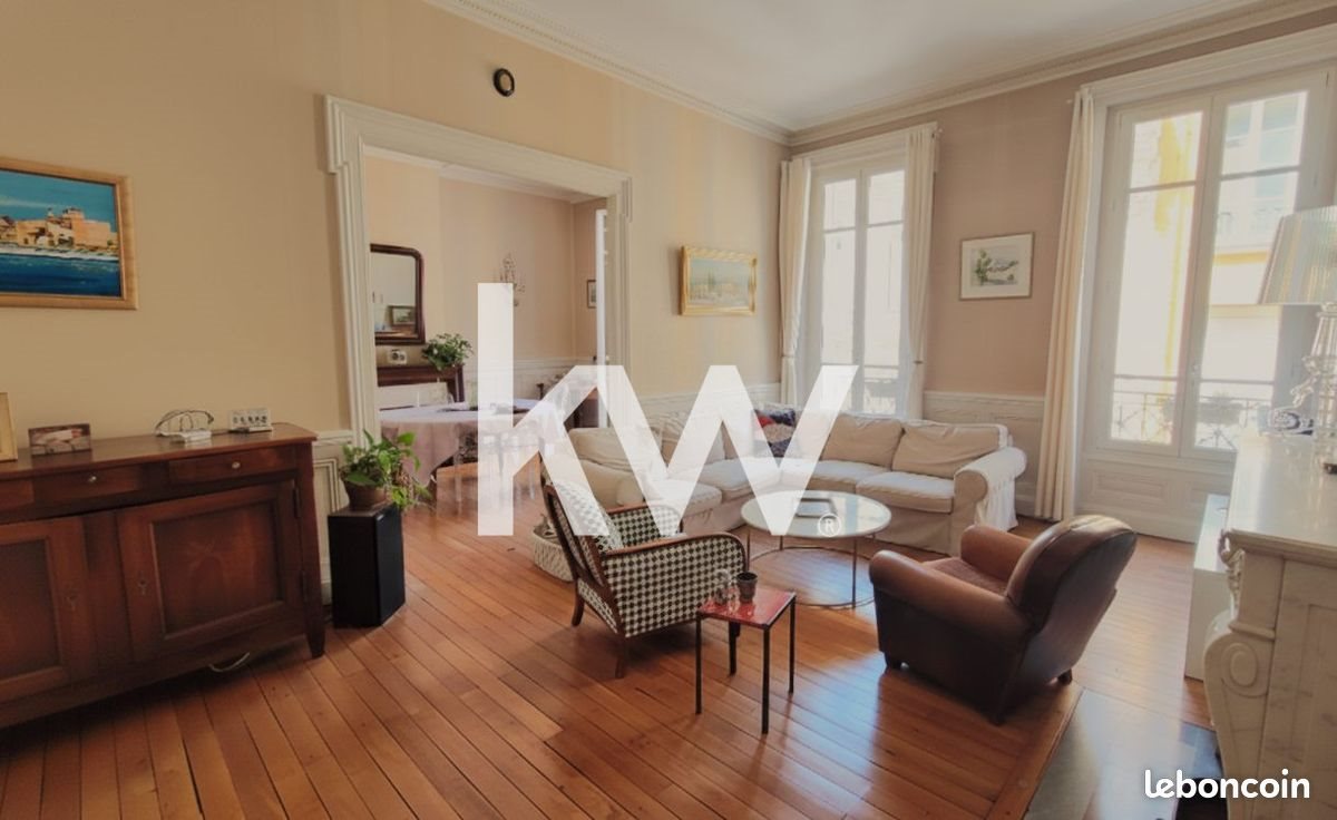 Appartement à vendre, 190m², Saint-Etienne