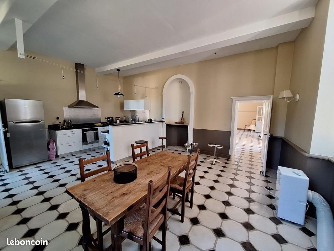 Maison à louer, 208m², Isle