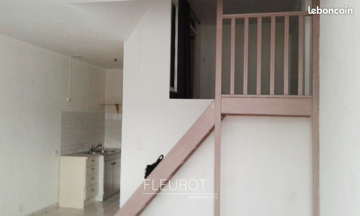 Appartement à louer, 27m², La Ciotat