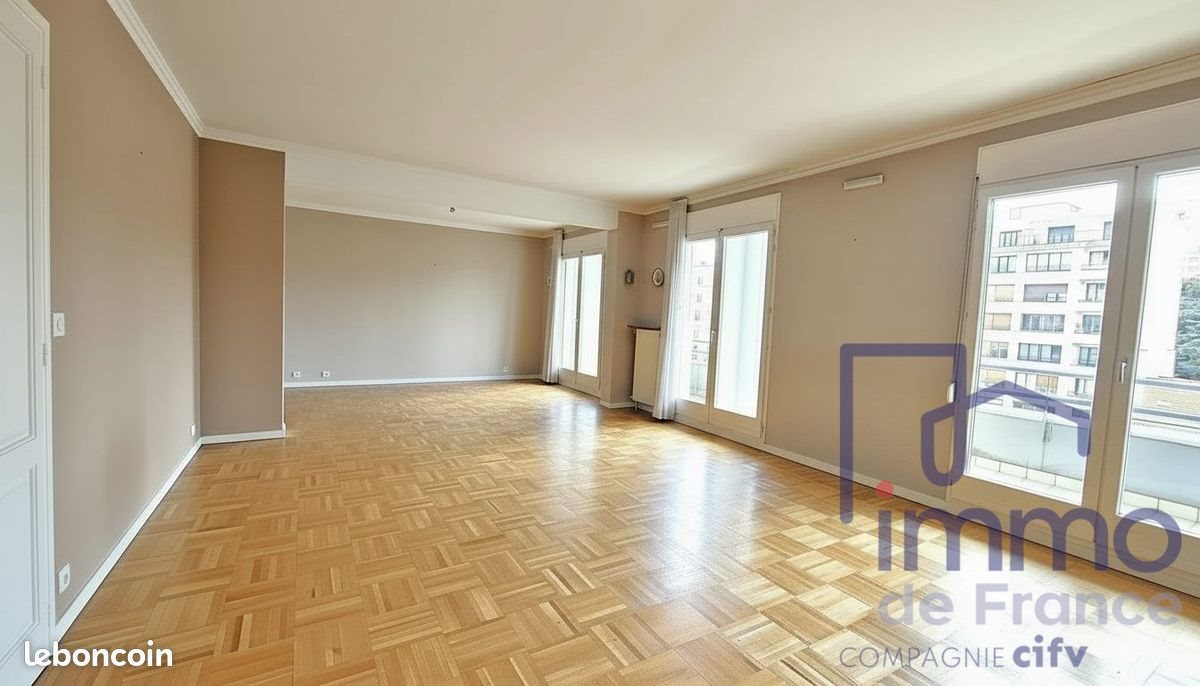 Appartement à vendre, 106m², Saint-Etienne