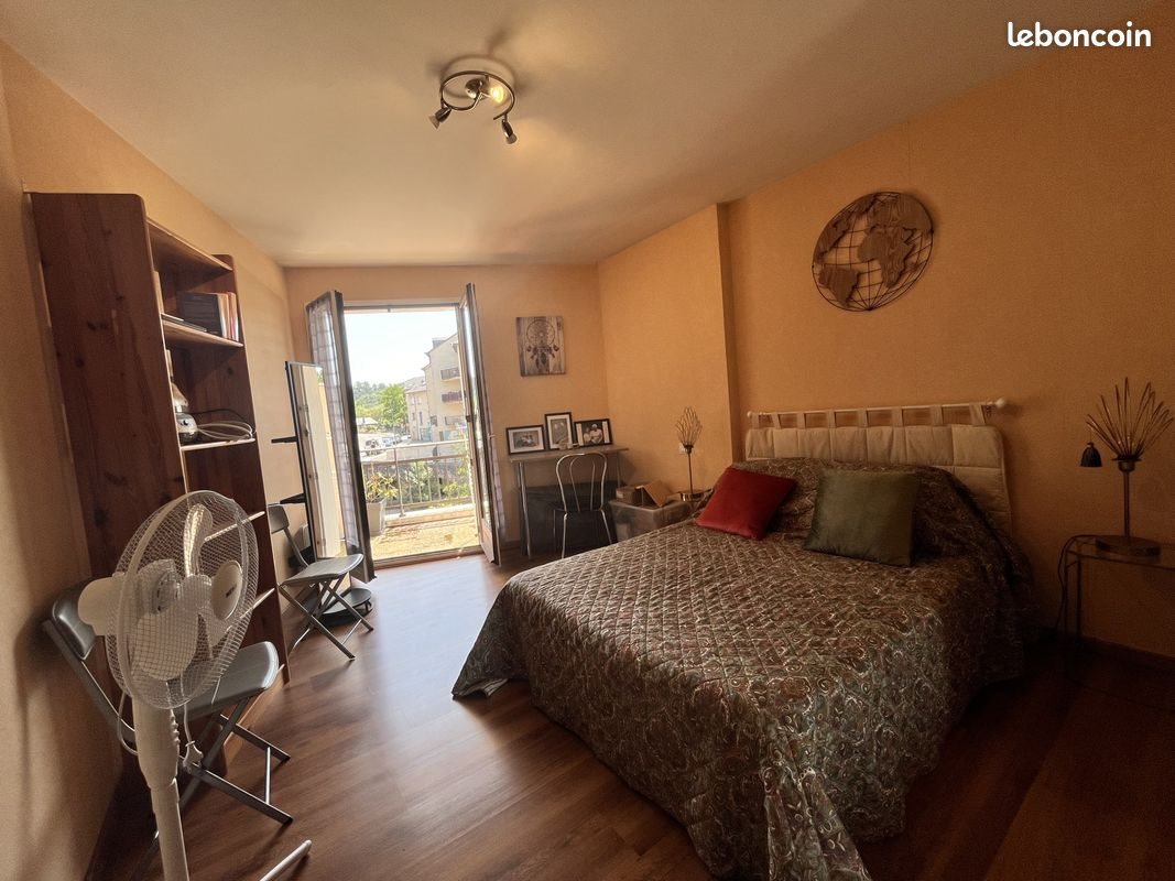 Appartement à louer, 50m², Le Monastère