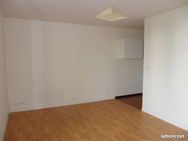 Appartement à louer, 27m², Orléans