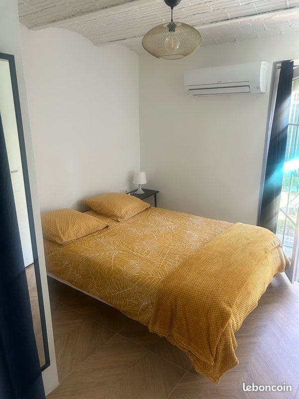 Appartement à louer, 30m², Nîmes