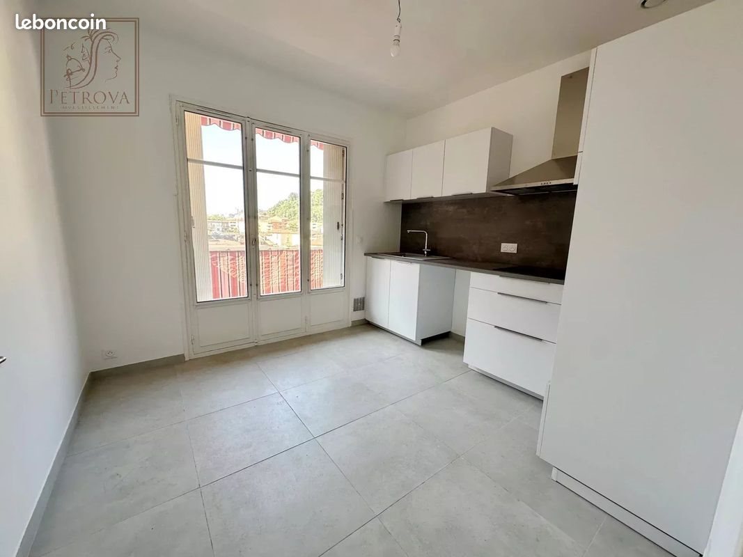 Appartement à louer, 73m², Saint-André-de-la-Roche