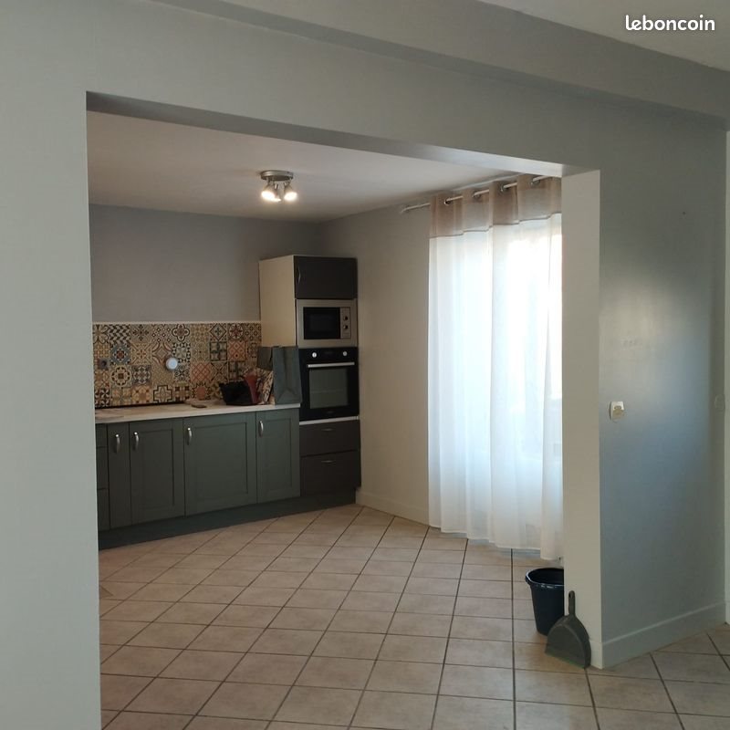 Maison à louer, 100m², Montereau-Fault-Yonne