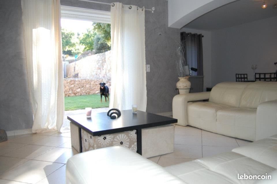 Maison à louer, 177m², Montauroux