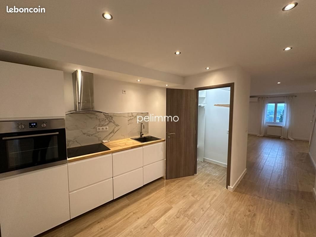 Appartement à louer, 66m², Lançon-Provence