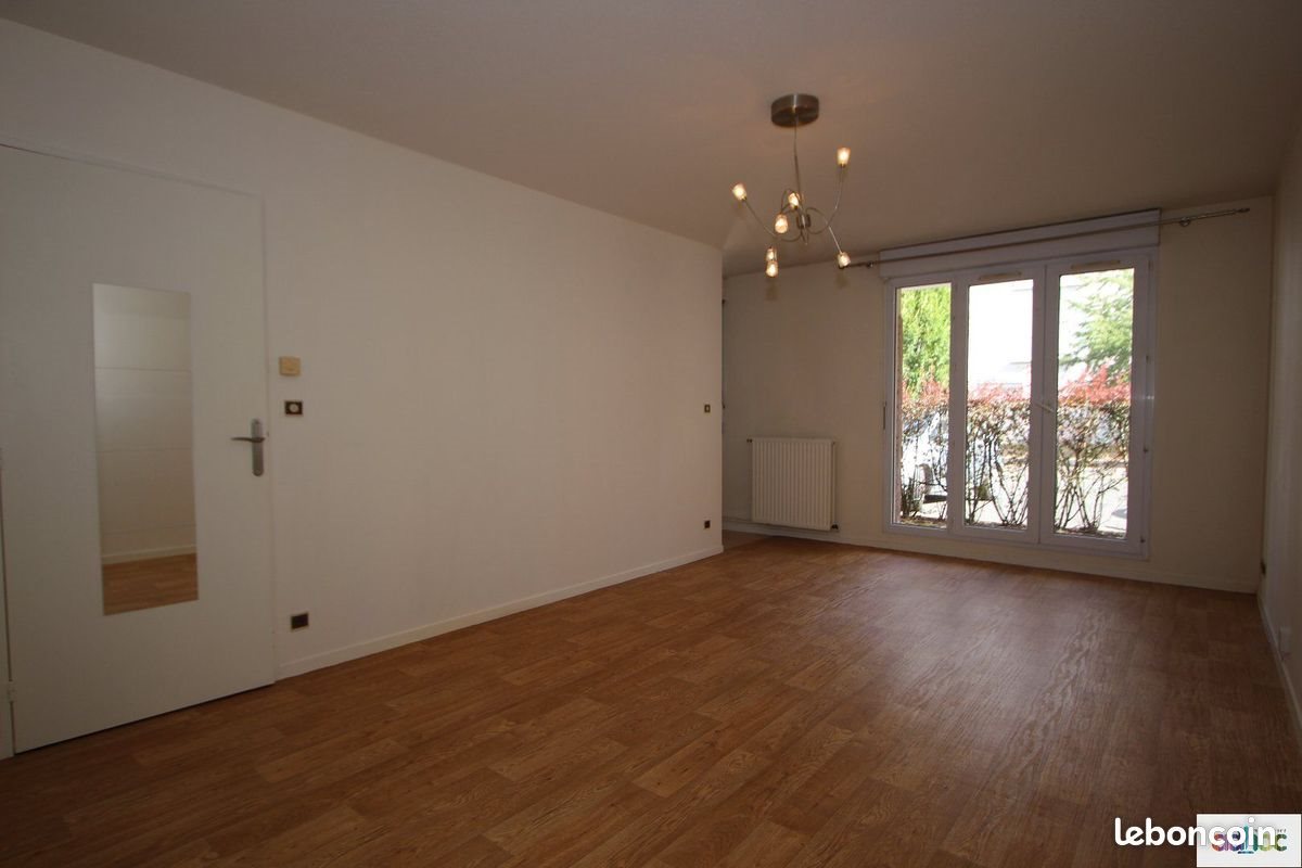 Appartement à louer, 31m², Orléans