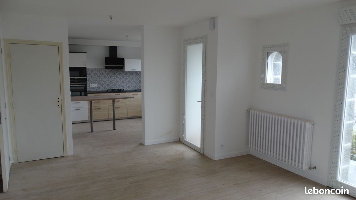 Maison à louer, 100m², Plouigneau