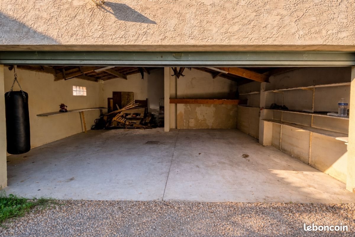 Maison à louer, 112m², Marseille 9ème