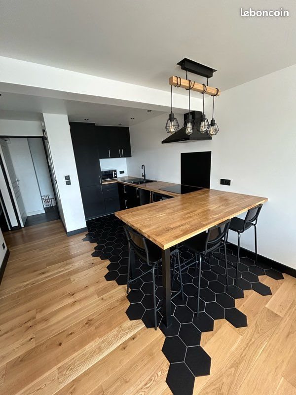 Appartement à louer, 45m², Plescop