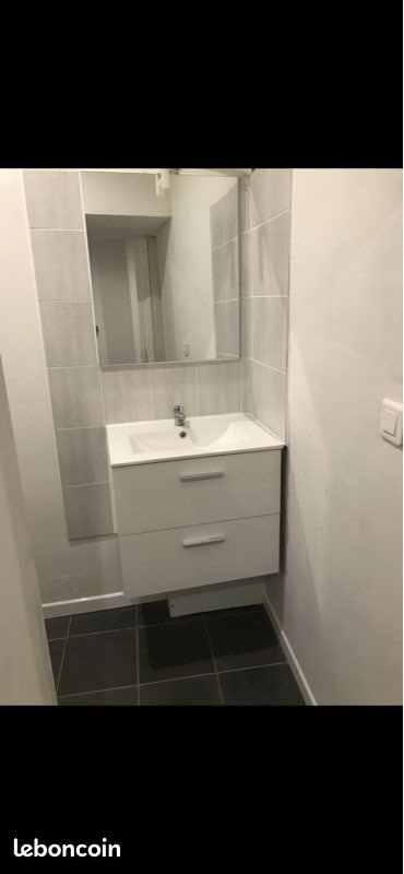 Appartement à louer, 32m², Saint-Ambroix