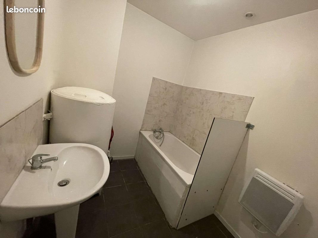 Appartement à louer, 70m², Condé-sur-l'Escaut
