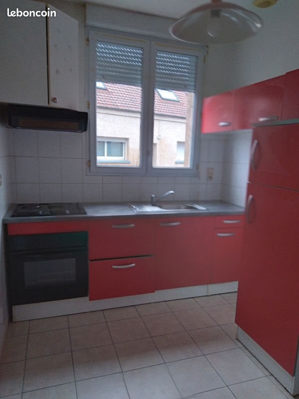 Appartement à louer, 38m², Corbie