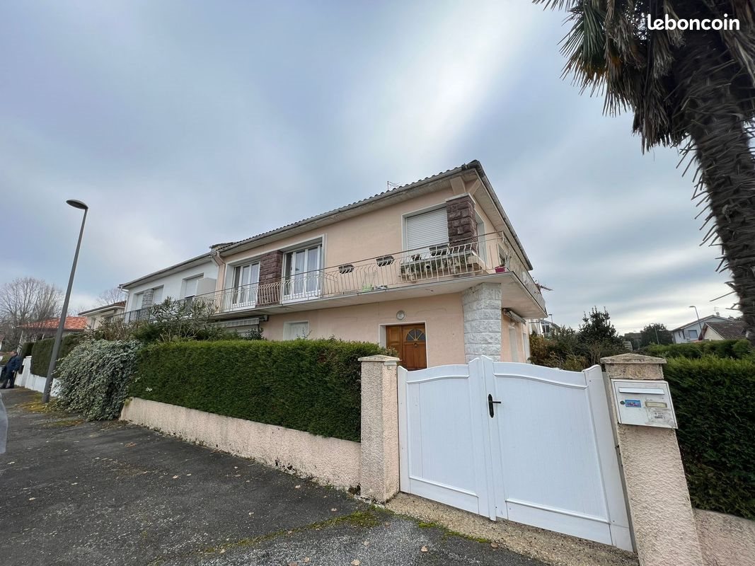 Appartement à louer, 41m², Bizanos