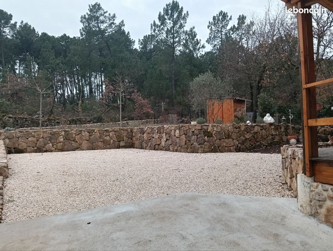 Maison à louer, 113m², Ailhon