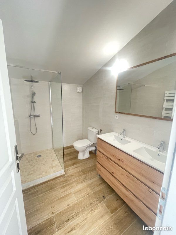 Maison à louer, 105m², Saint-Romain-de-Jalionas