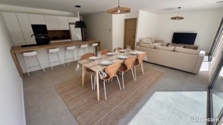 Maison à louer, 100m², Allan