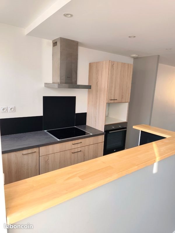 Appartement à vendre, 70m², Pont-de-Vaux