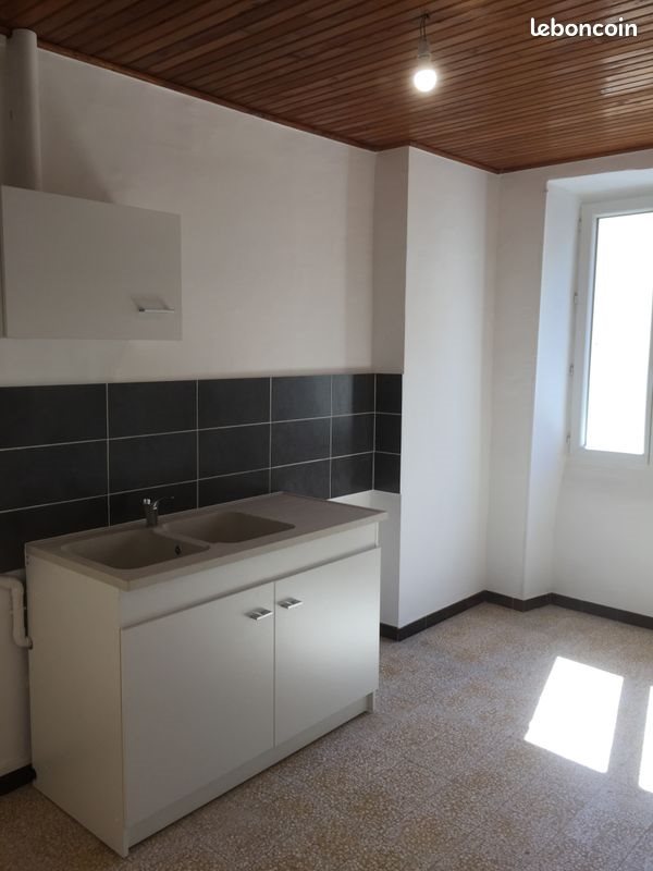 Appartement à louer, 47m², Bessèges