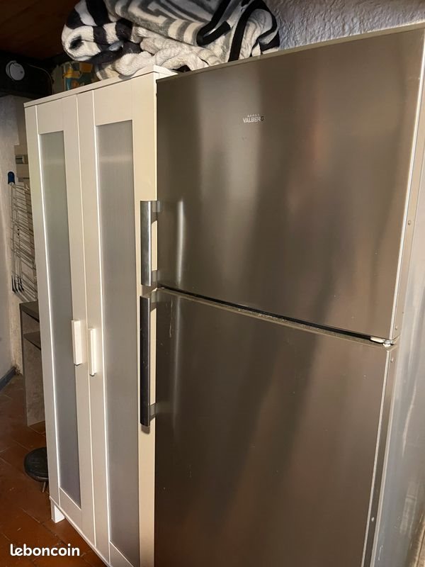 Appartement à louer, 14m², Trets