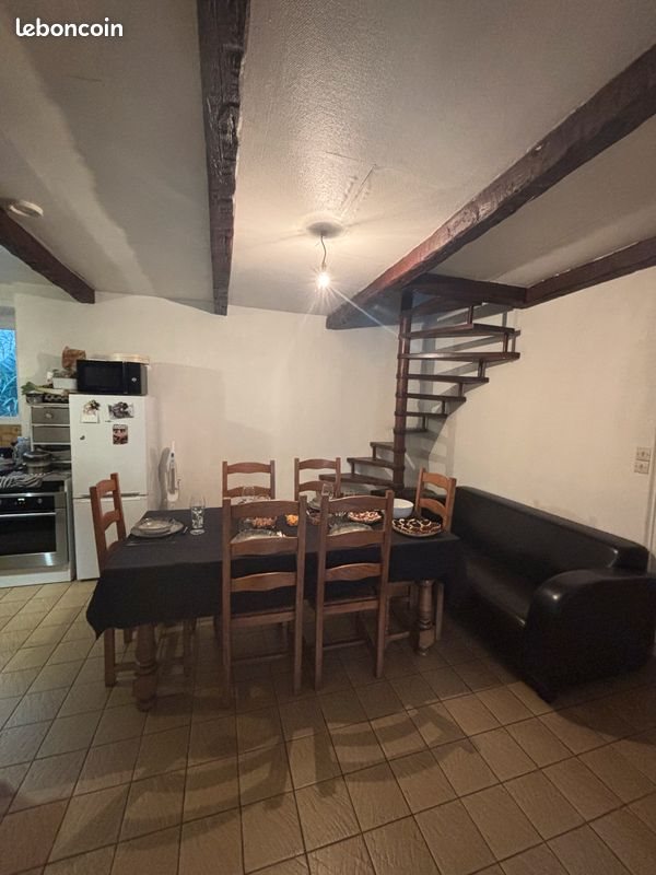Maison à louer, 76m², Lampaul-Guimiliau