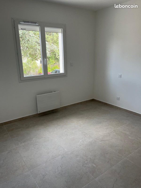 Maison à louer, 95m², Bollène