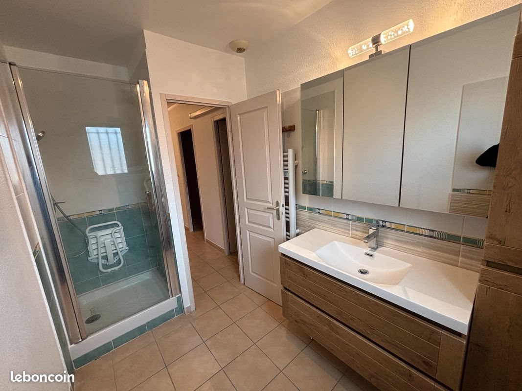 Maison à louer, 83m², Calvisson