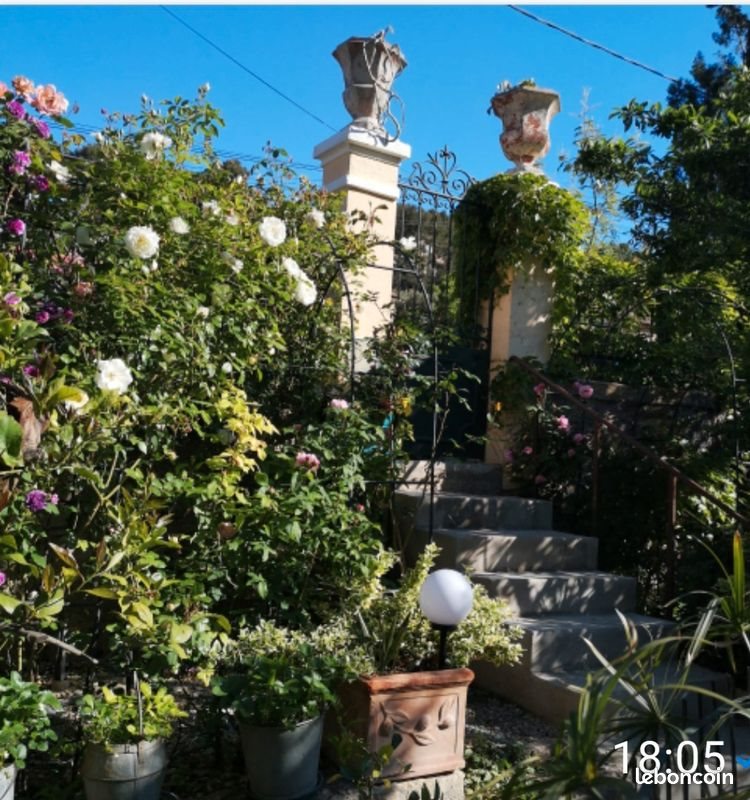 Maison à louer, 47m², Le Revest-les-Eaux