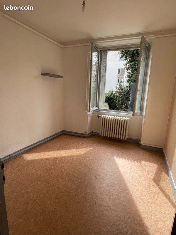 Appartement à louer, 55m², Brioude