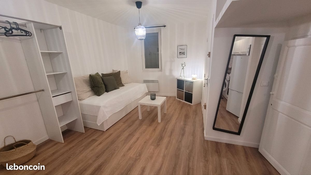 Appartement à louer, 26m², Marseille 6ème