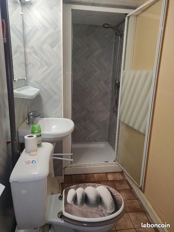 Appartement à louer, 25m², Les Baux-Sainte-Croix