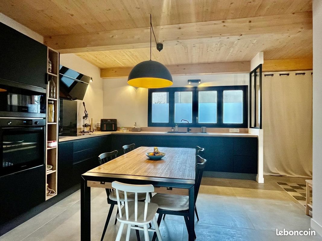 Maison à vendre, 101m², Sathonay-Village