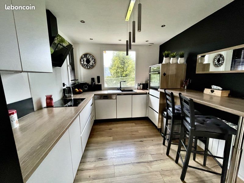 Maison à vendre, 136m², Plédran