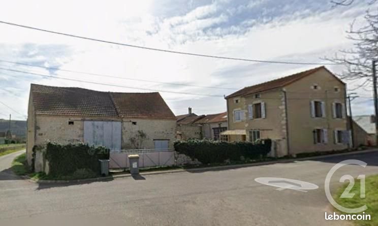 Maison à louer, 198m², Saint-Bonnet-de-Rochefort