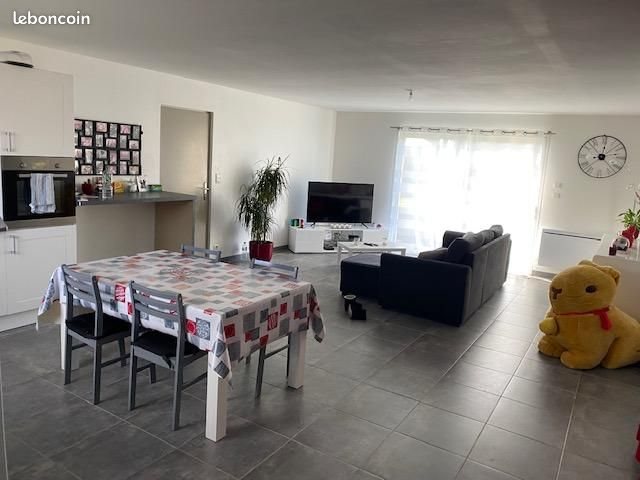 Maison à louer, 100m², Naintré