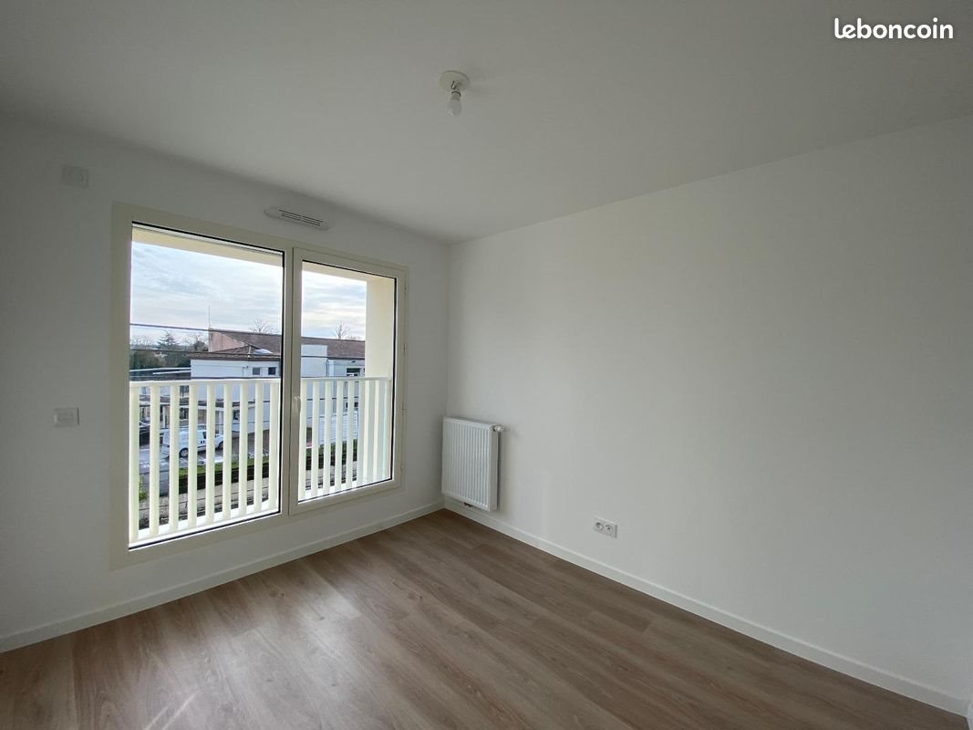 Appartement à louer, 80m², Saint-Médard-en-Jalles