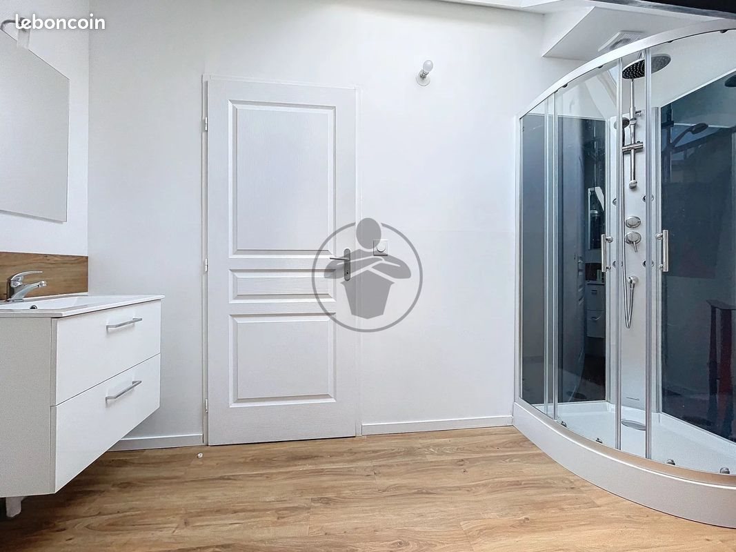 Appartement à louer, 24m², Saint-Quentin