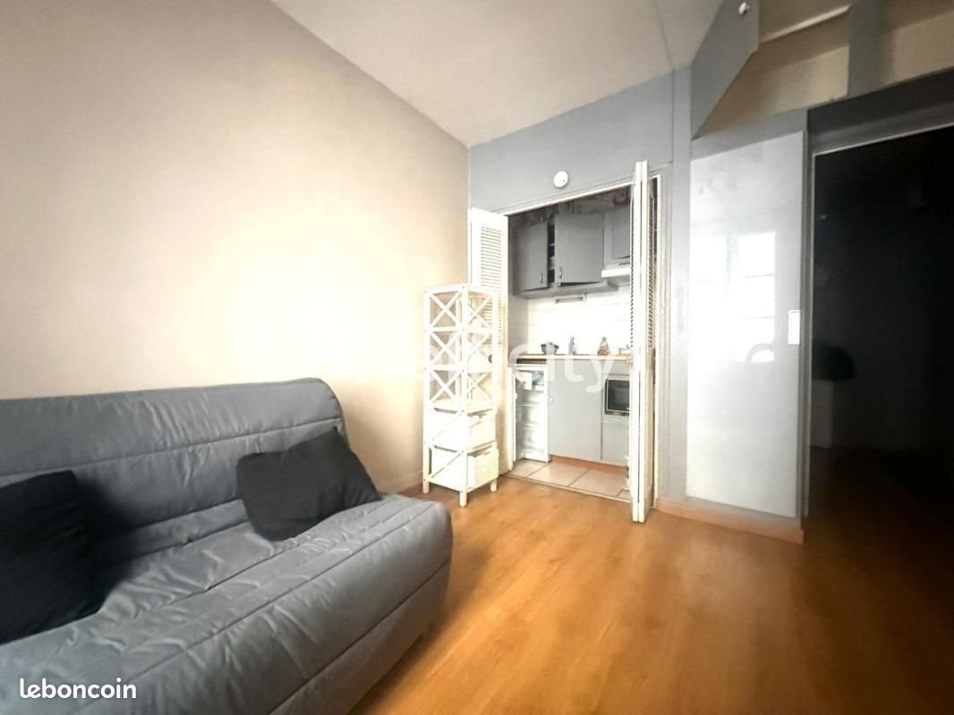 Appartement à louer, 19m², Paris 17ème