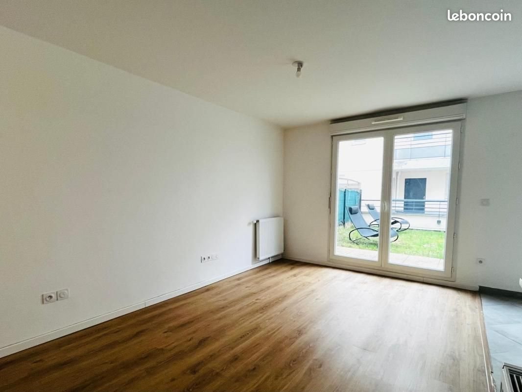 Appartement à louer, 44m², Persan