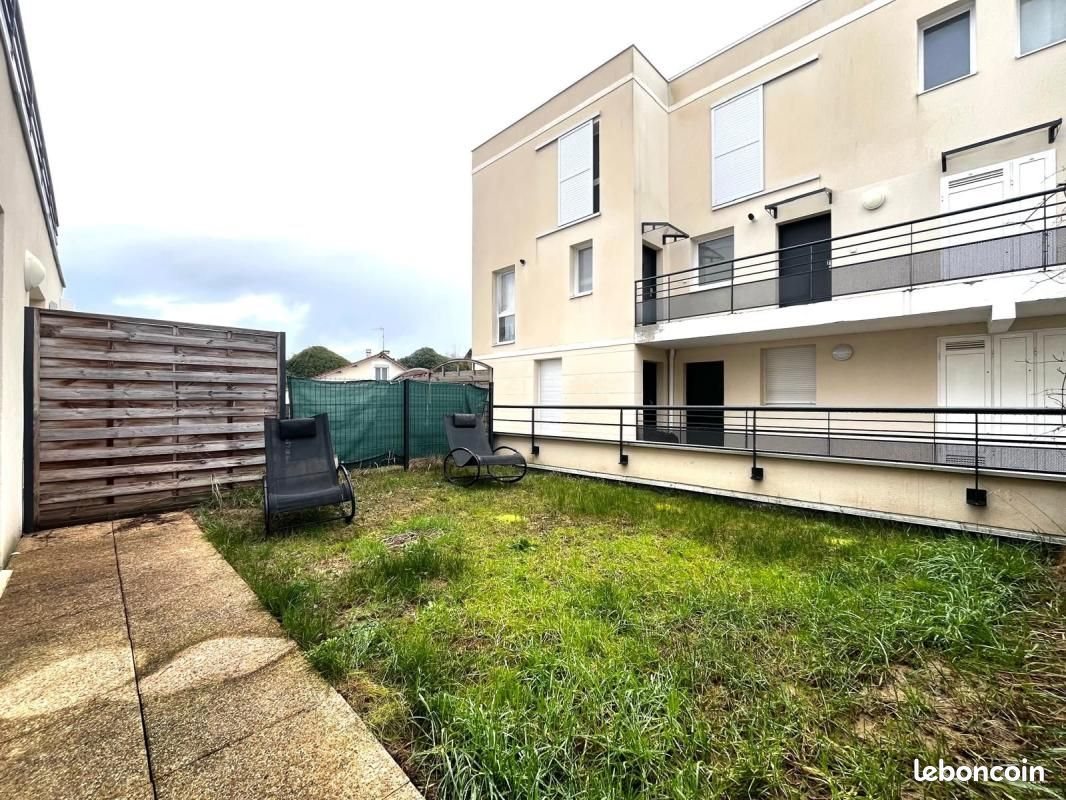 Appartement à louer, 44m², Persan